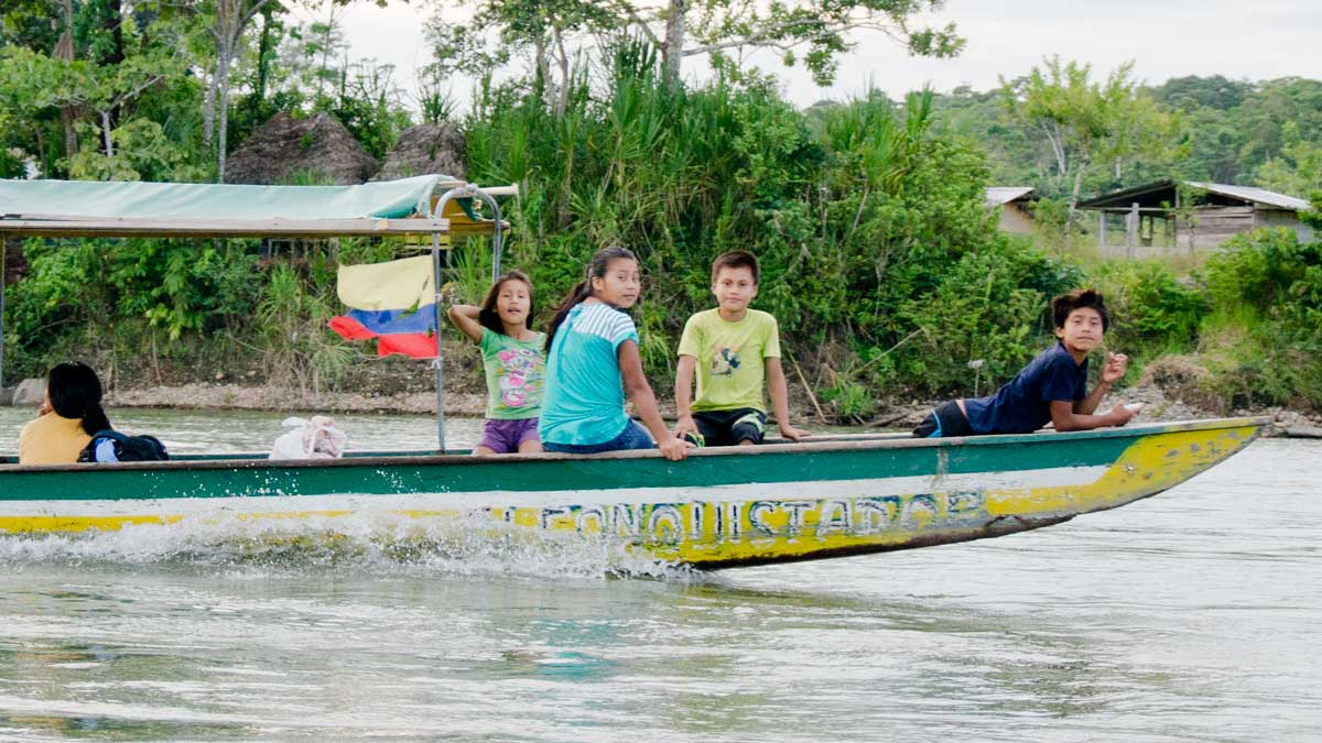 River travel is the main mode of transportation along the Napo River | ©Angela Drake River travel is the main mode of transportation along the Napo River | ©Angela Drake