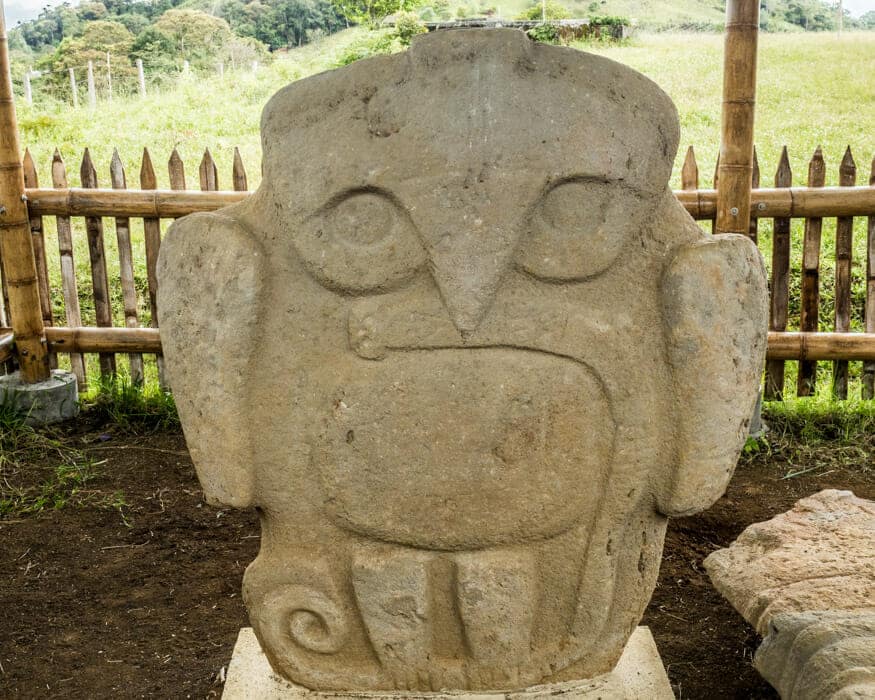 Bird with Snake at El Purutal, San Agustin, Colombia | ©Ernest Scott Drake Bird with Snake at El Purutal, San Agustin, Colombia | ©Ernest Scott Drake