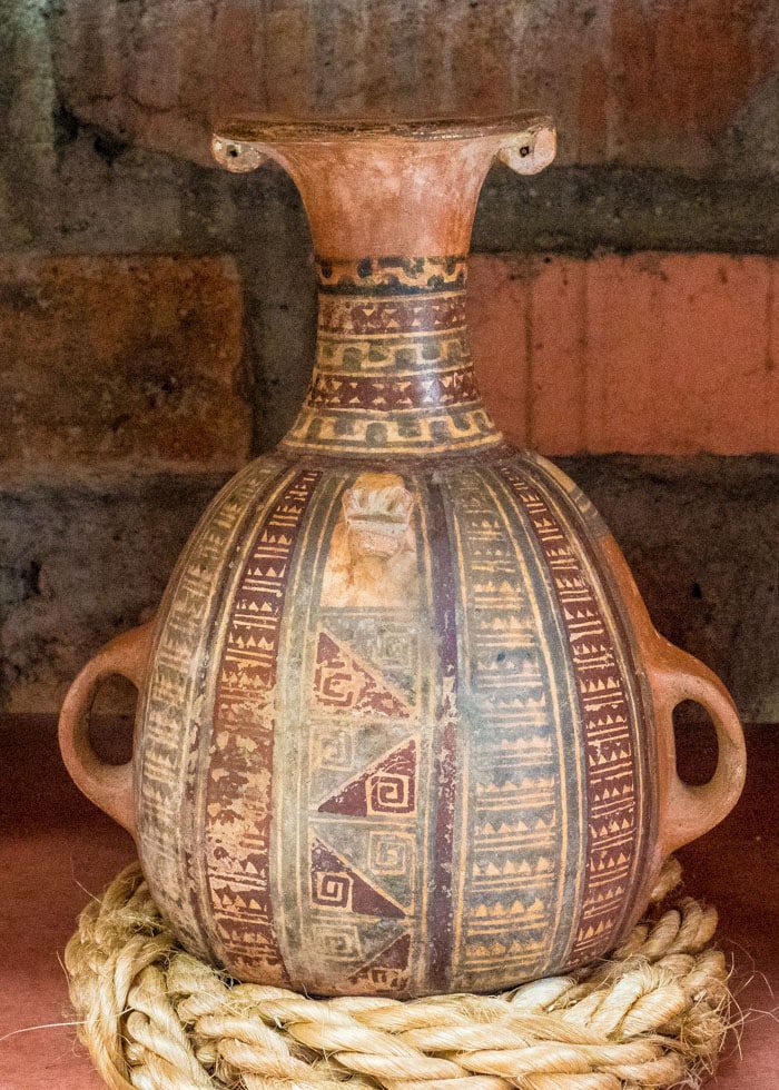 Great example of Incan pottery. I have to wonder what those markings may mean, if anything? | ©Ernest Scott Drake Great example of Incan pottery. I have to wonder what those markings may mean, if anything? | ©Ernest Scott Drake